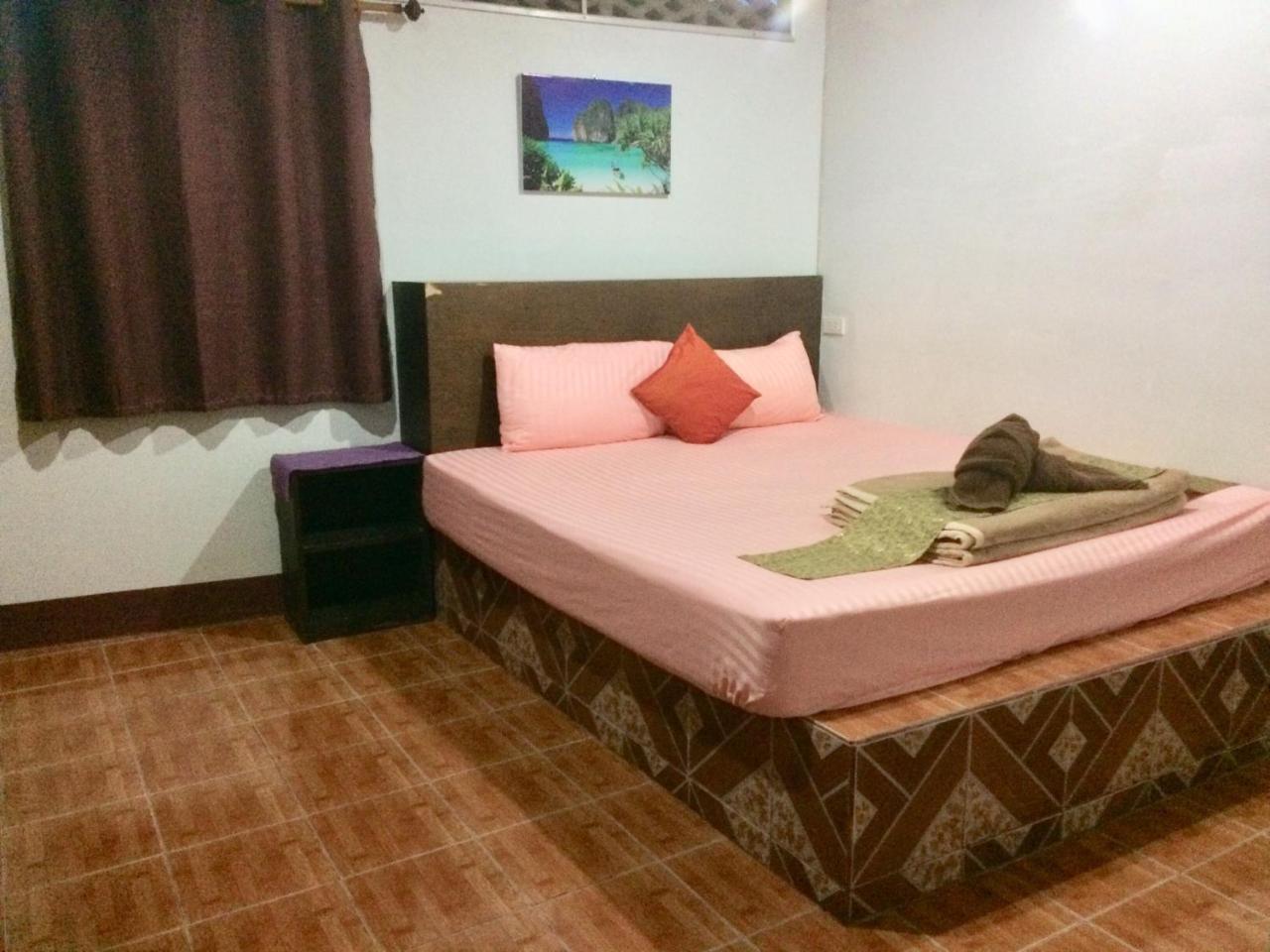 Hotel Hide-In House Ko Lanta Esterno foto