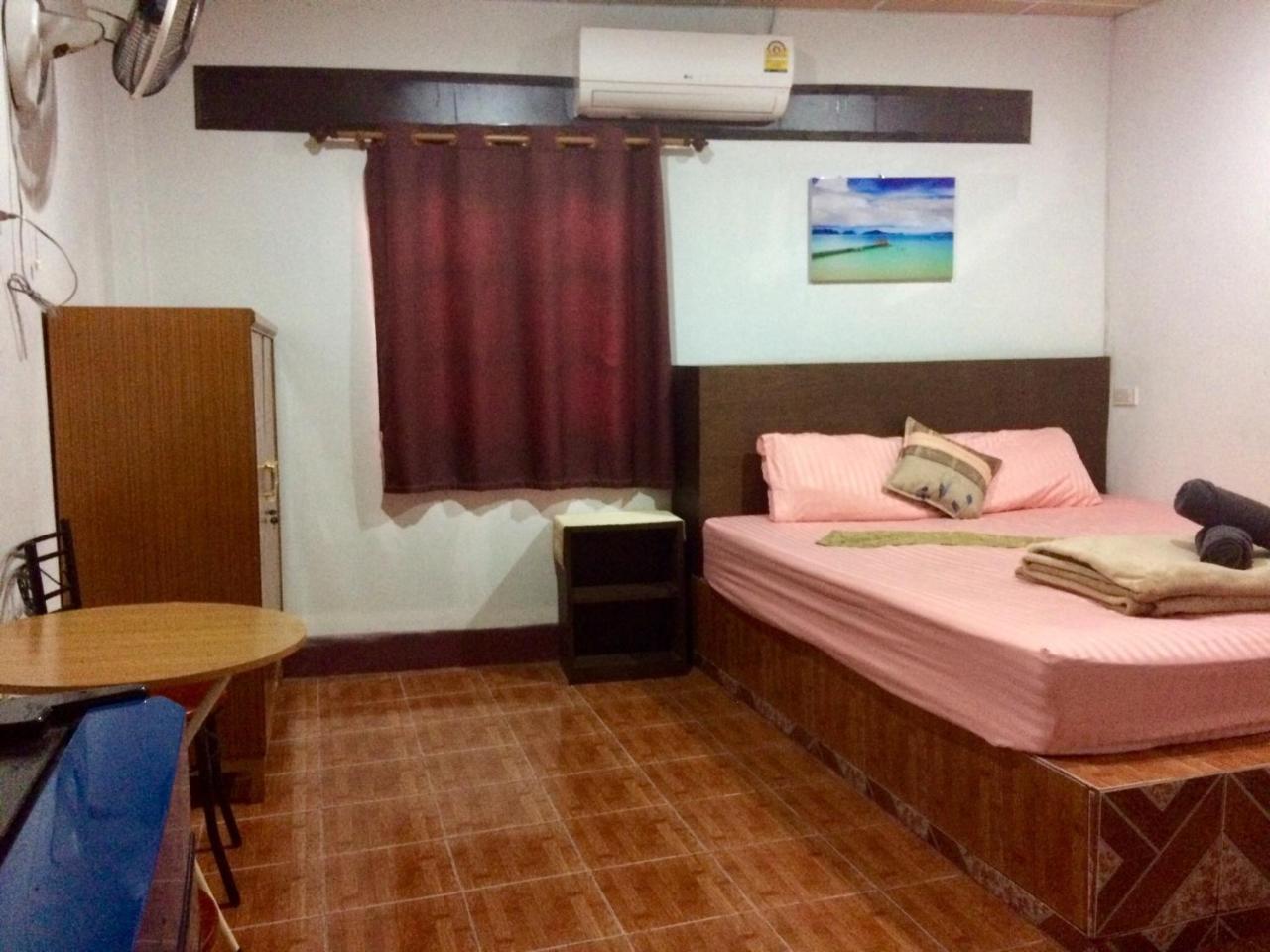 Hotel Hide-In House Ko Lanta Esterno foto