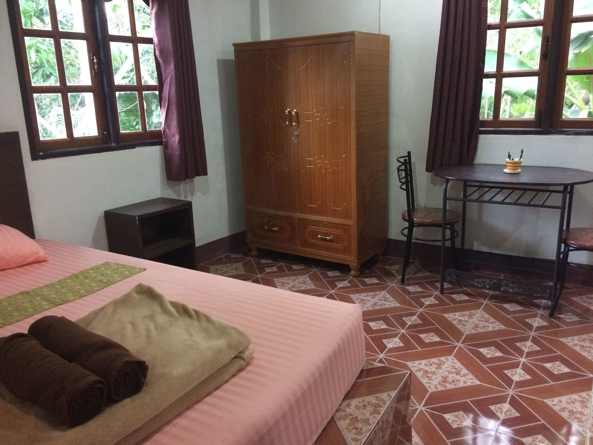 Hotel Hide-In House Ko Lanta Esterno foto
