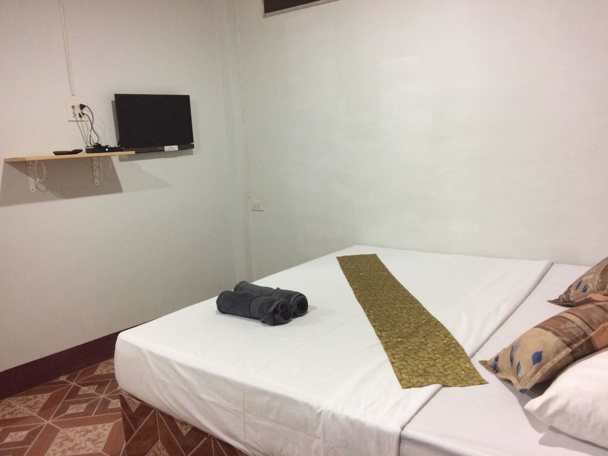 Hotel Hide-In House Ko Lanta Esterno foto